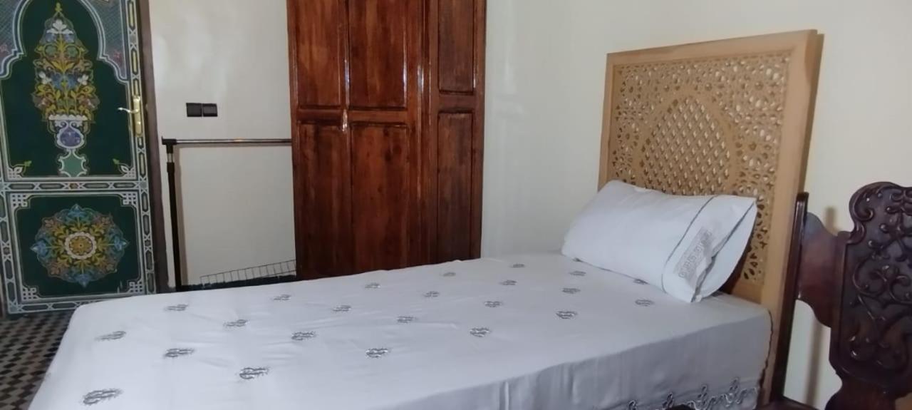 Riad Ranya Fez Bagian luar foto