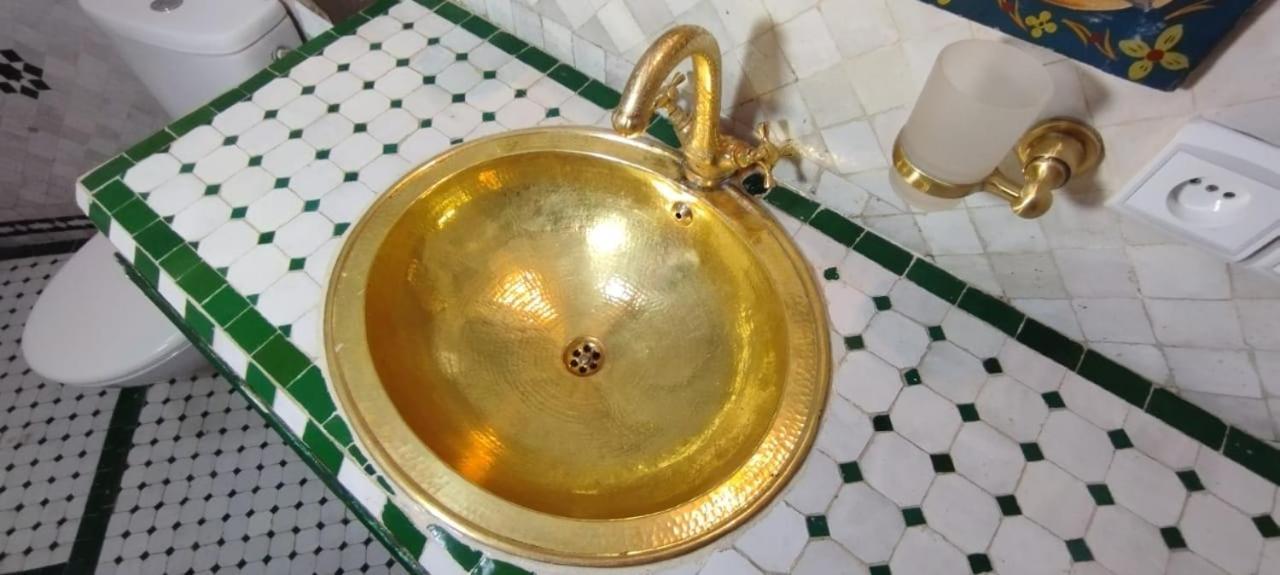 Riad Ranya Fez Bagian luar foto