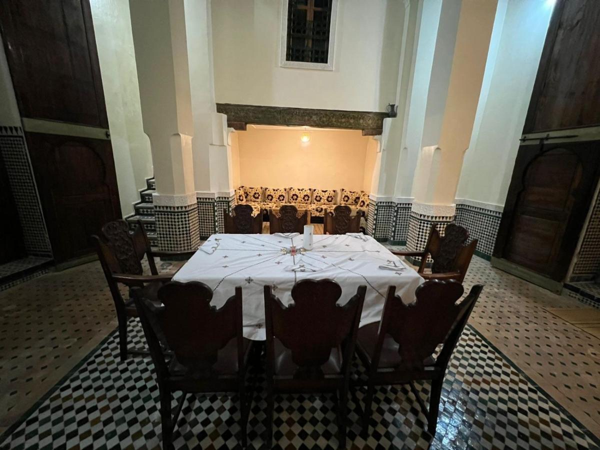 Riad Ranya Fez Bagian luar foto