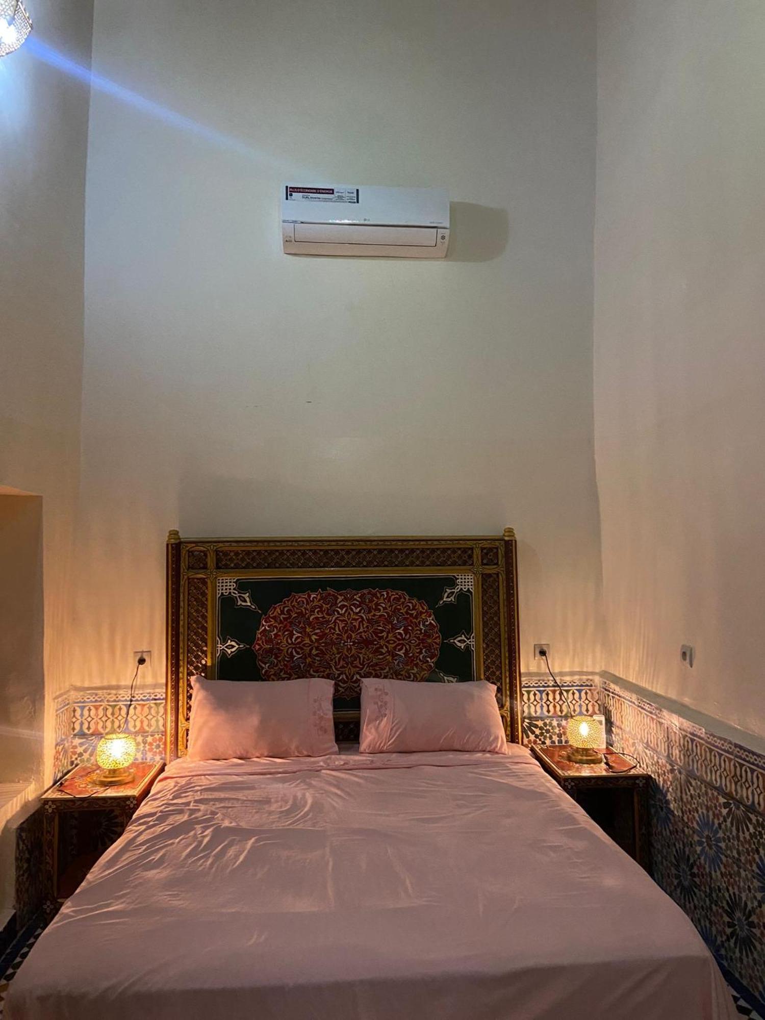 Riad Ranya Fez Bagian luar foto